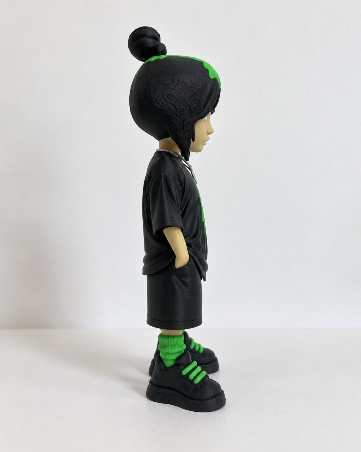 Billie Eilish inspired 3D printed figure - right side view